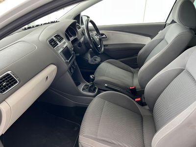 2015 Volkswagen Polo