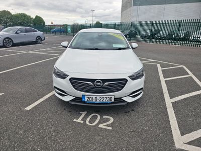 2020 Opel Insignia