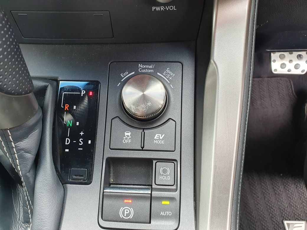 2018 Lexus NX 300h