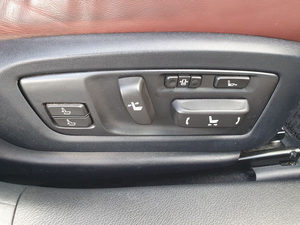 2014 Lexus GS 300H
