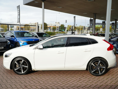2016 Volvo V40
