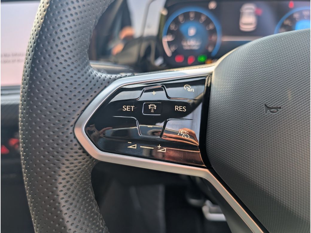 2024 Volkswagen Golf