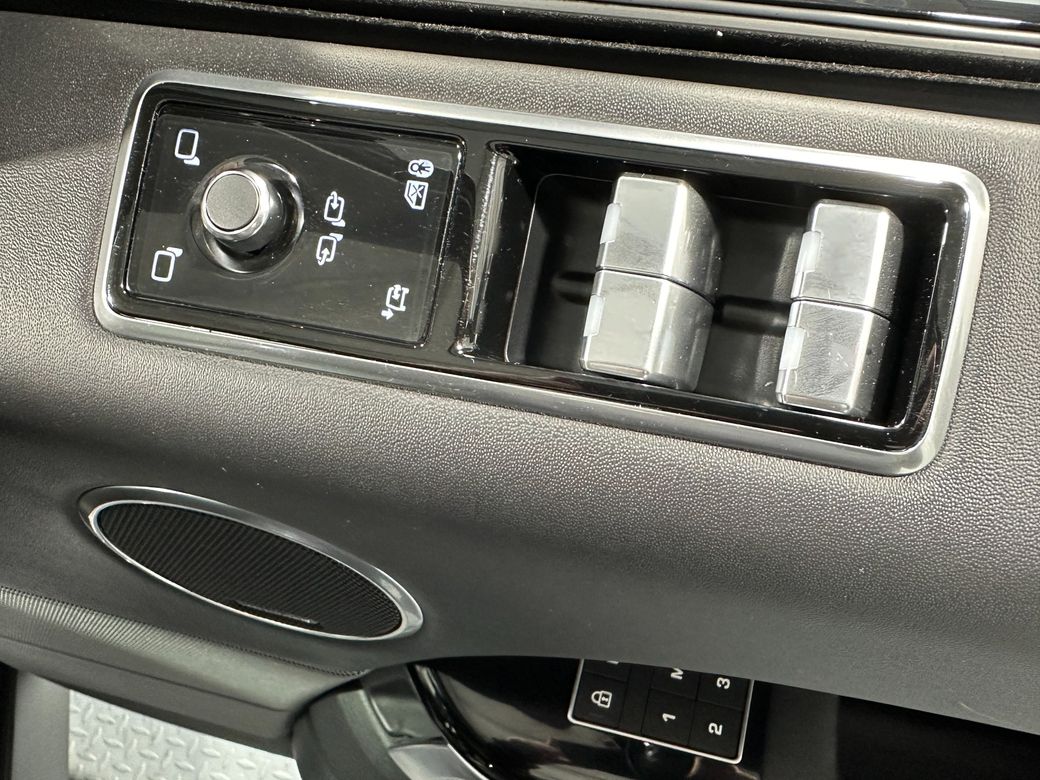 2020 Land Rover Range Rover Sport