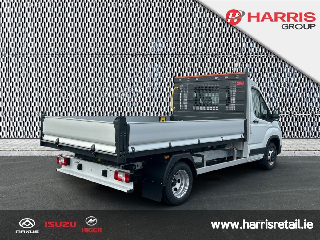 2026 White Maxus Deliver 9