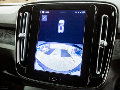 2023 Volvo XC40