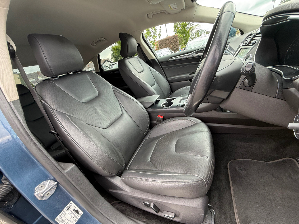 2021 Ford Mondeo