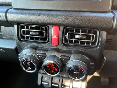 2025 Suzuki Jimny