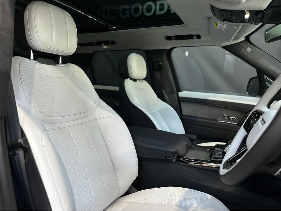 2026 Land Rover Range Rover