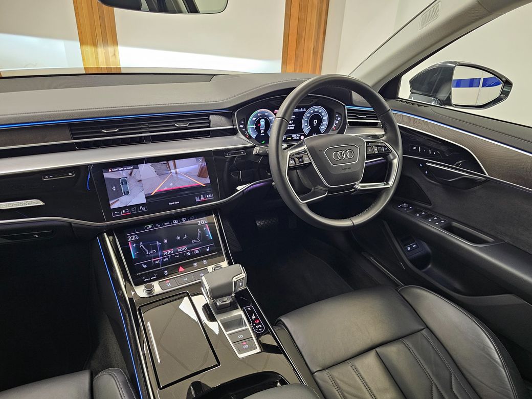 2024 Audi A8