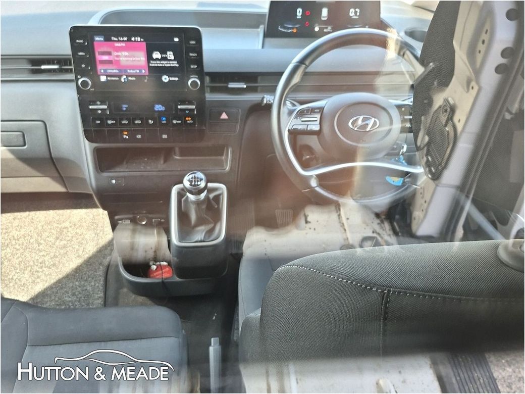 2024 Hyundai Staria