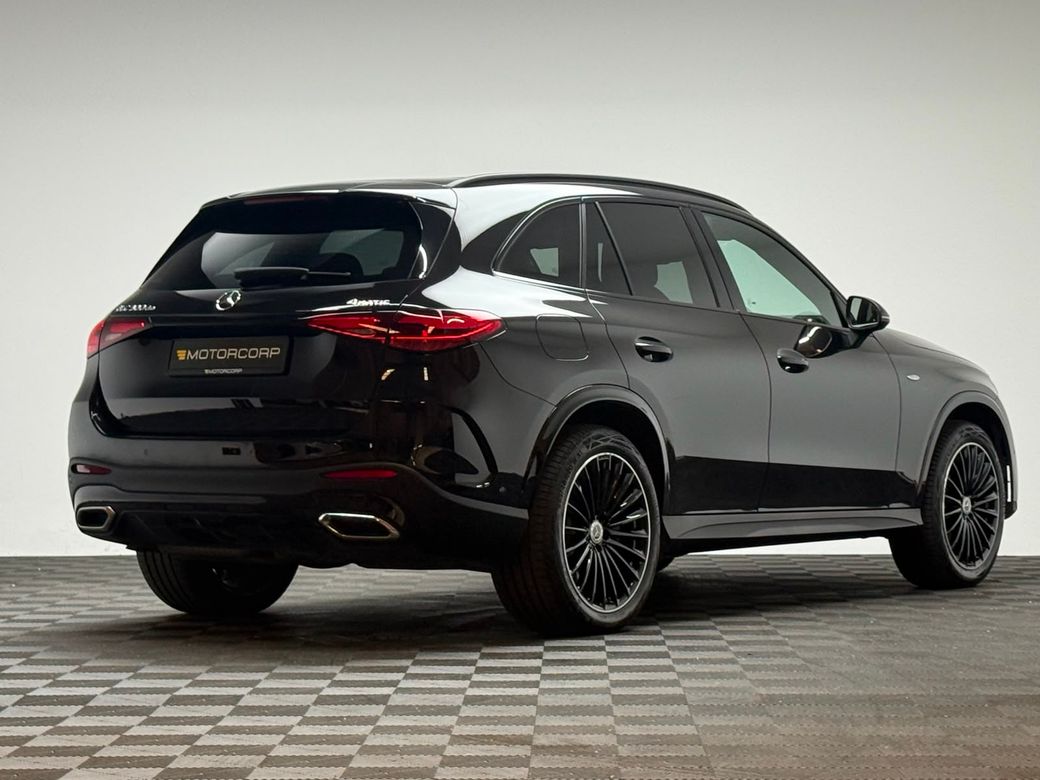 2025 Mercedes-Benz GLC Class