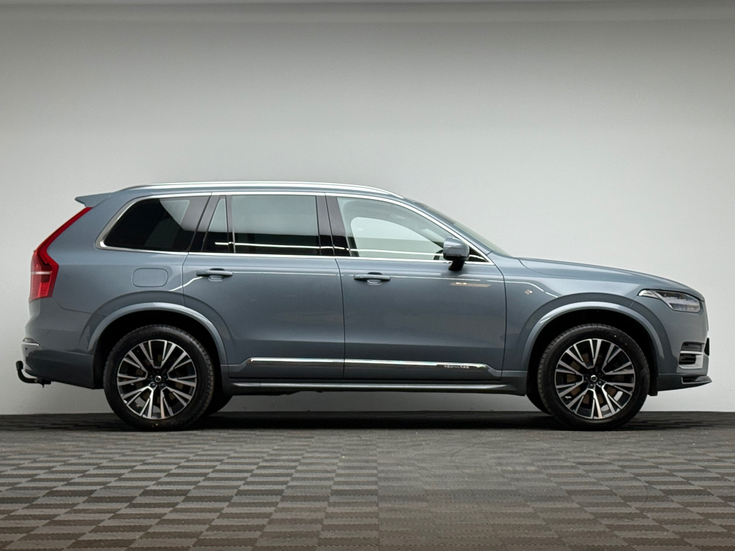 2023 Volvo XC90