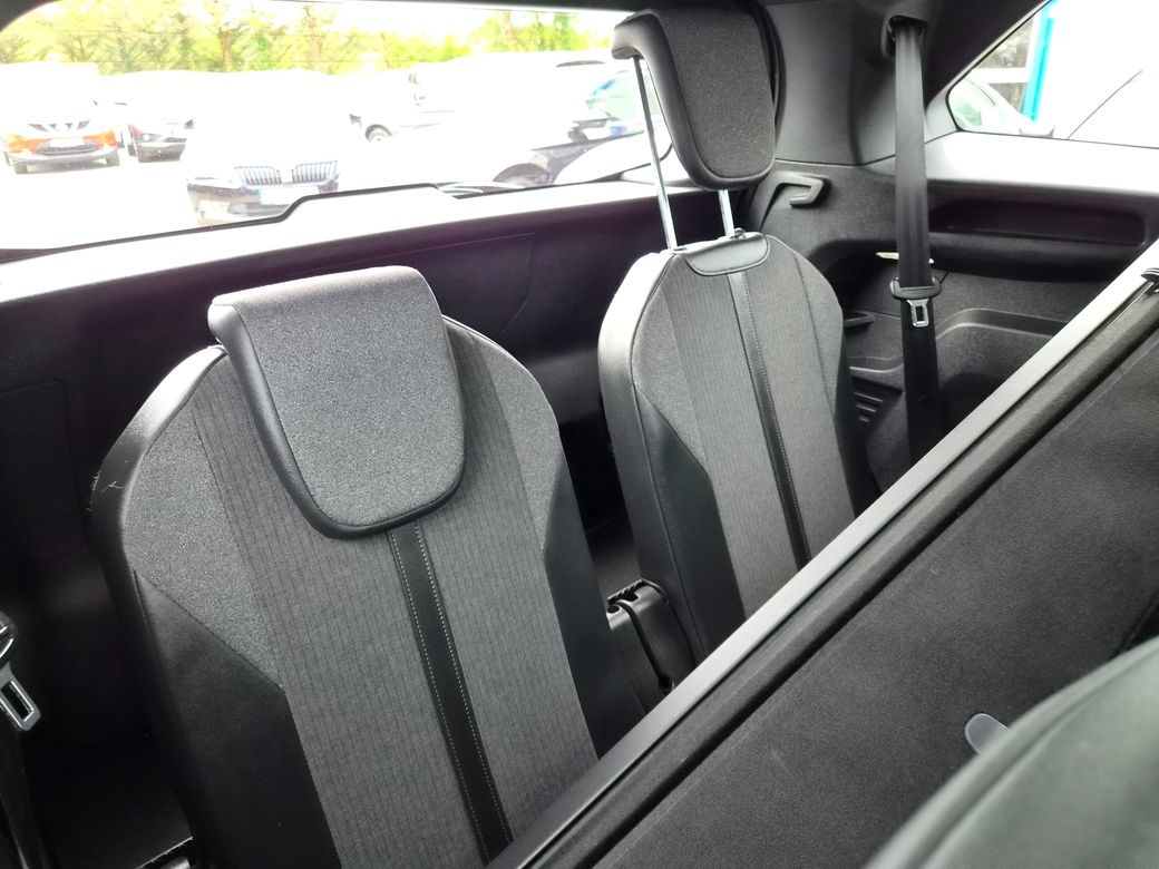 2020 Peugeot 5008