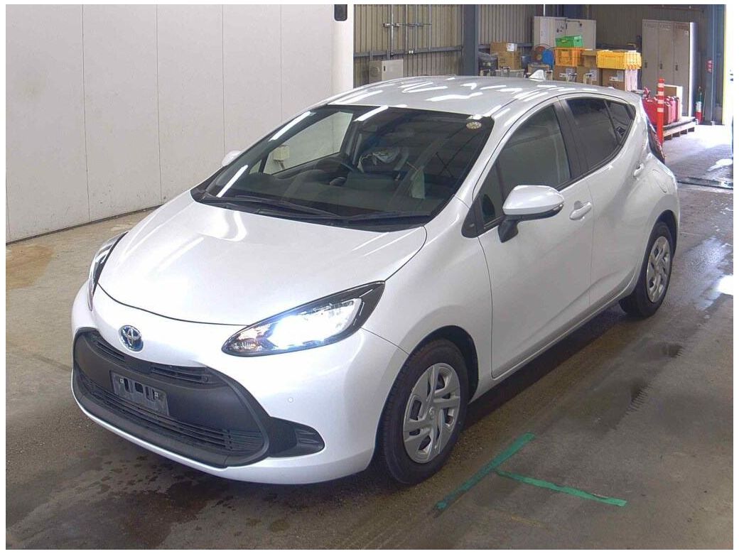 2022 Toyota Aqua