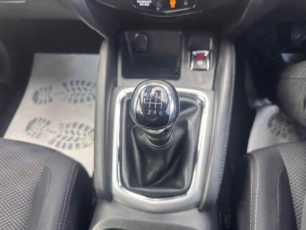 2015 Nissan Qashqai