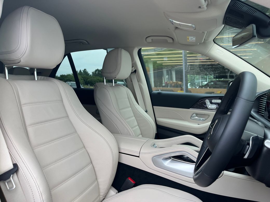 2025 Mercedes-Benz GLE Class