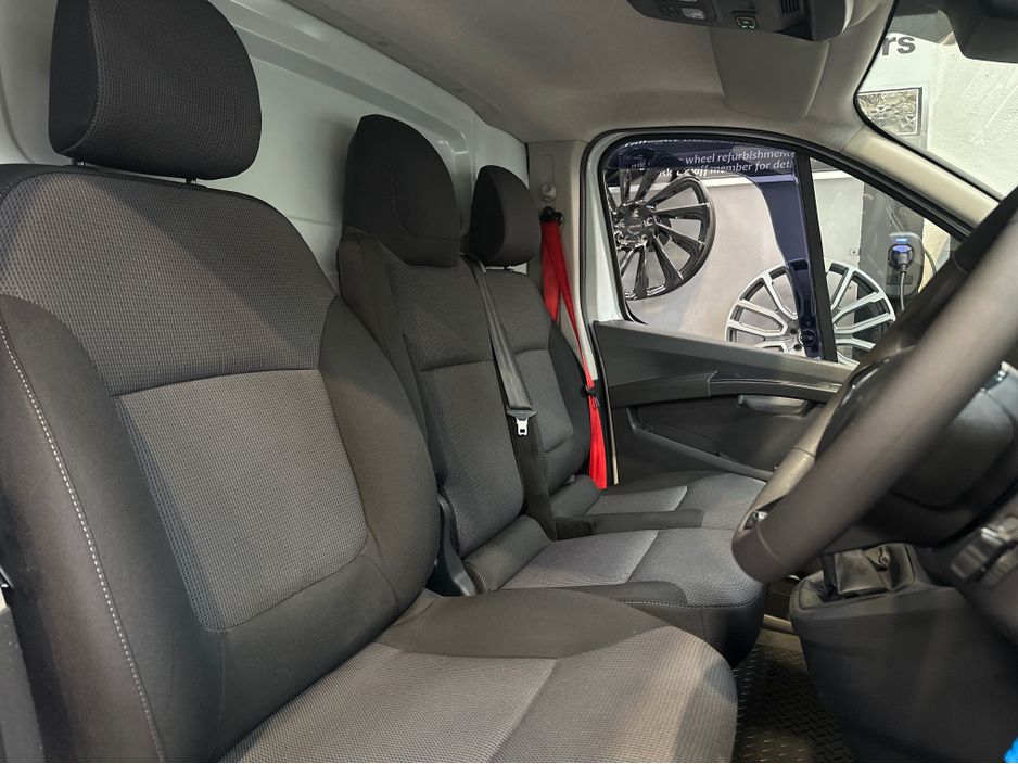 2023 Renault Trafic