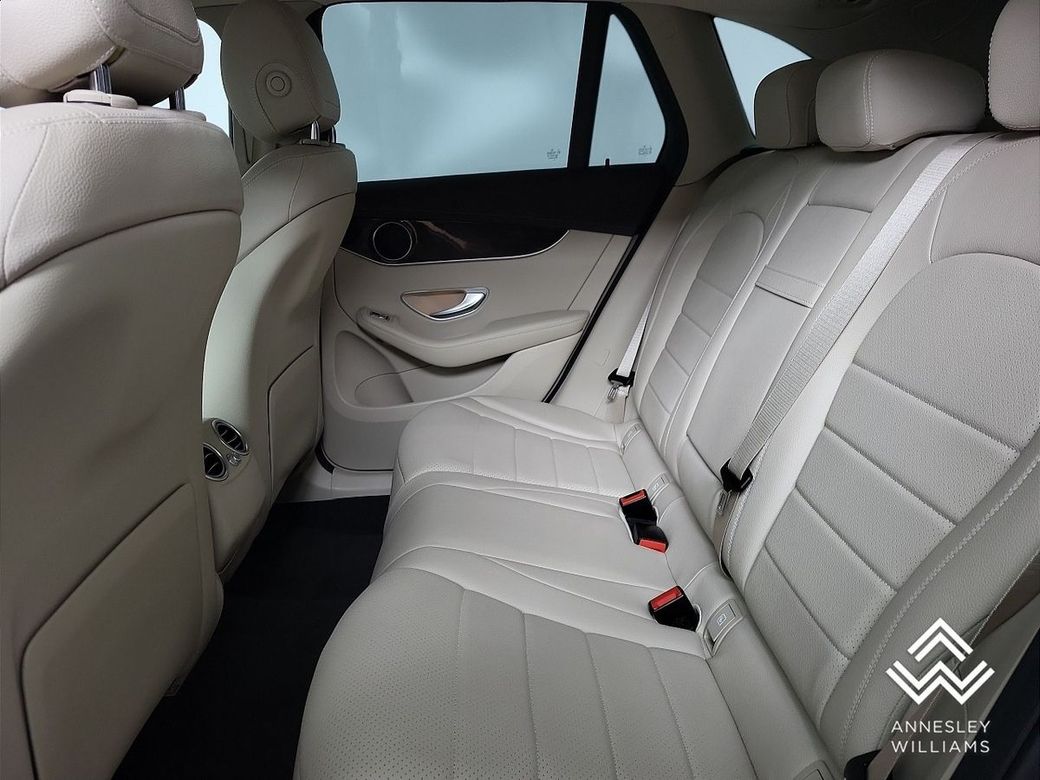 2022 Mercedes-Benz GLC Class