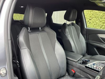 2022 Peugeot 3008