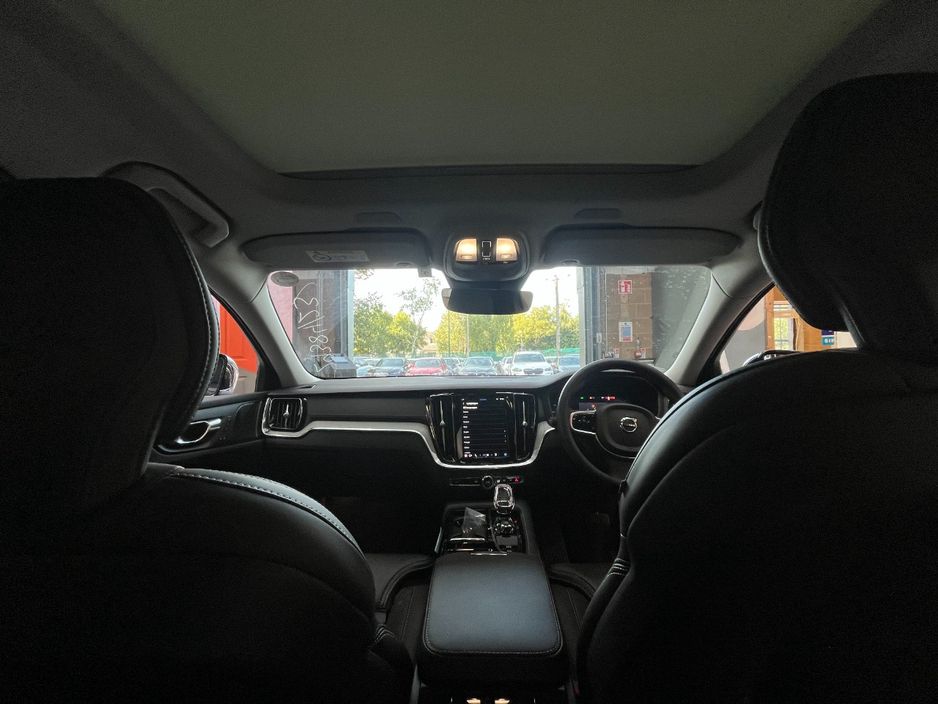2023 Volvo V60