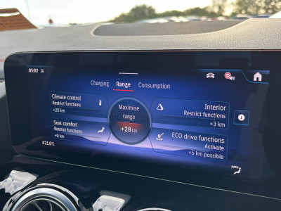 2025 Mercedes-Benz EQA