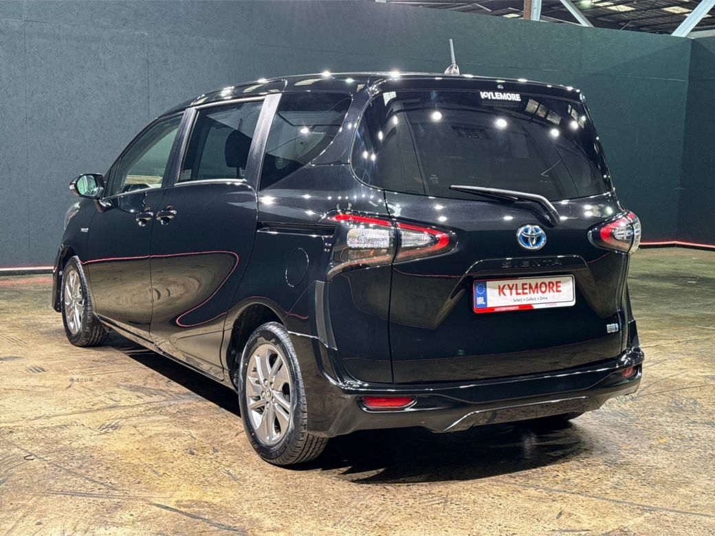 2017 Toyota Sienta