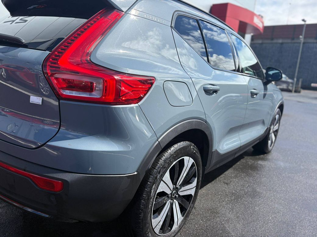 2023 Volvo XC40