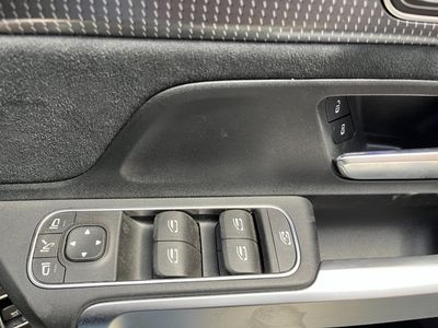 2023 Mercedes-Benz EQB