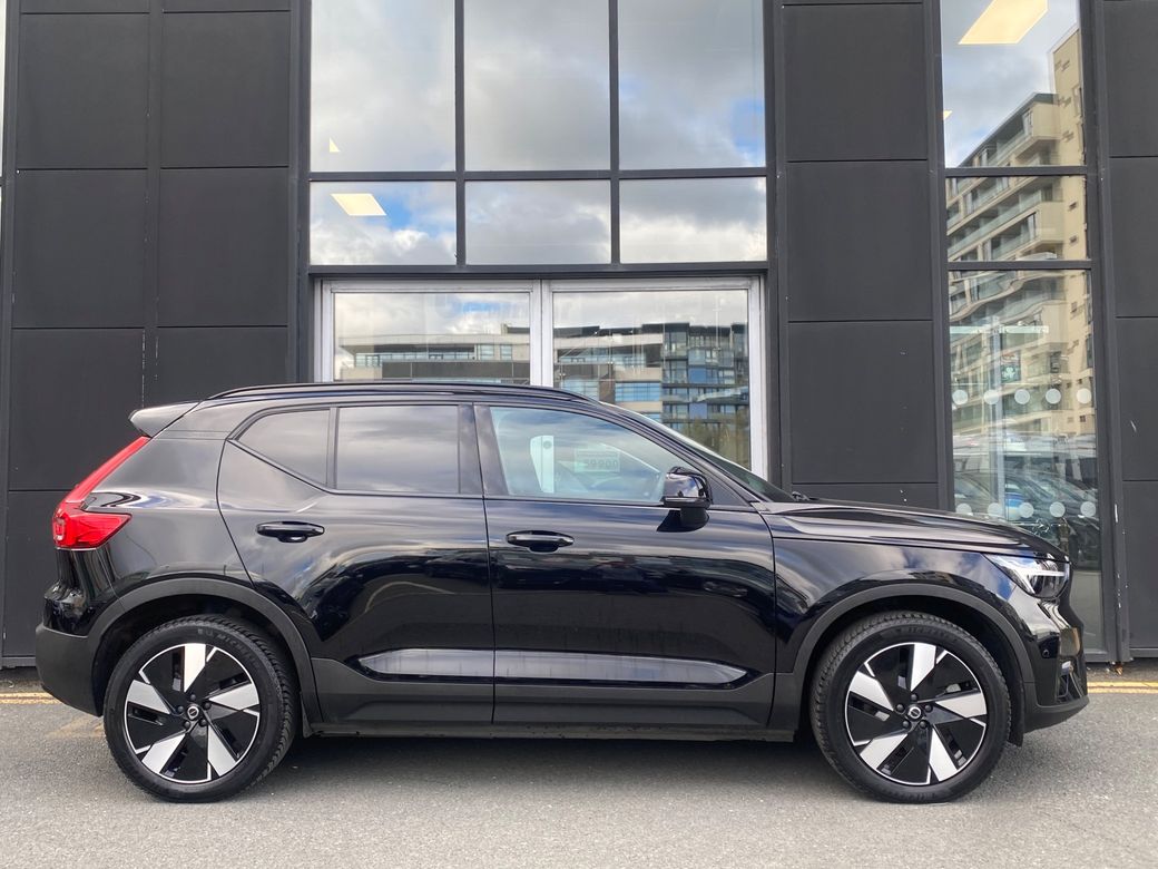 2024 Volvo XC40