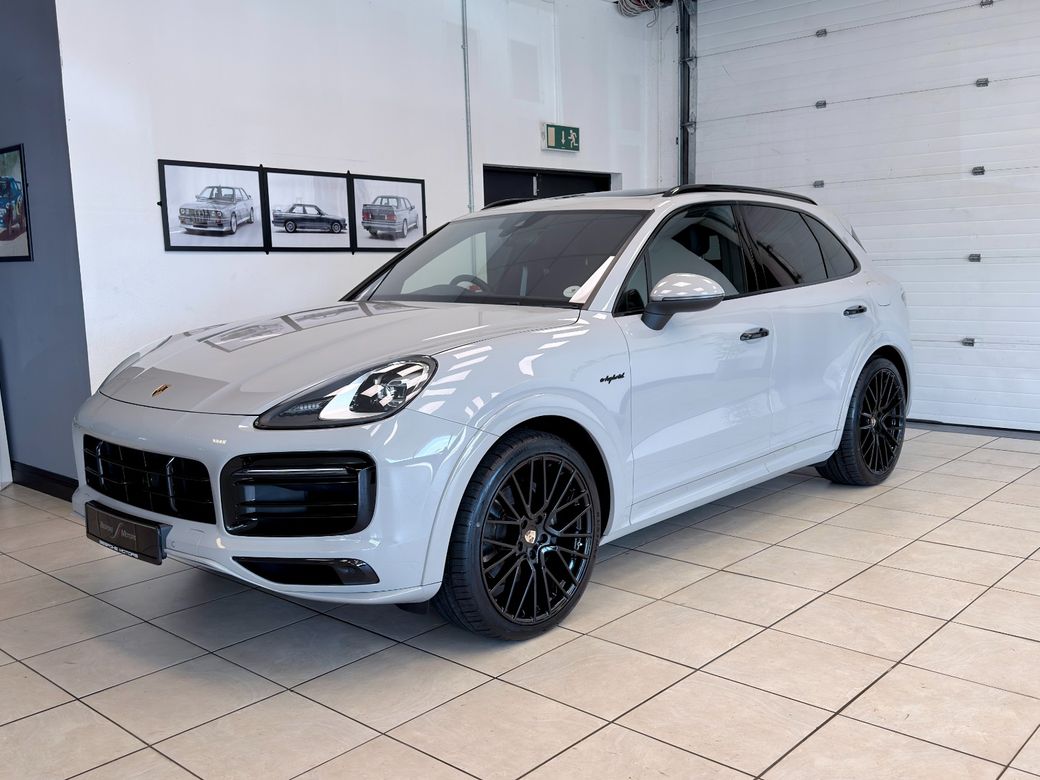 2023 Porsche Cayenne