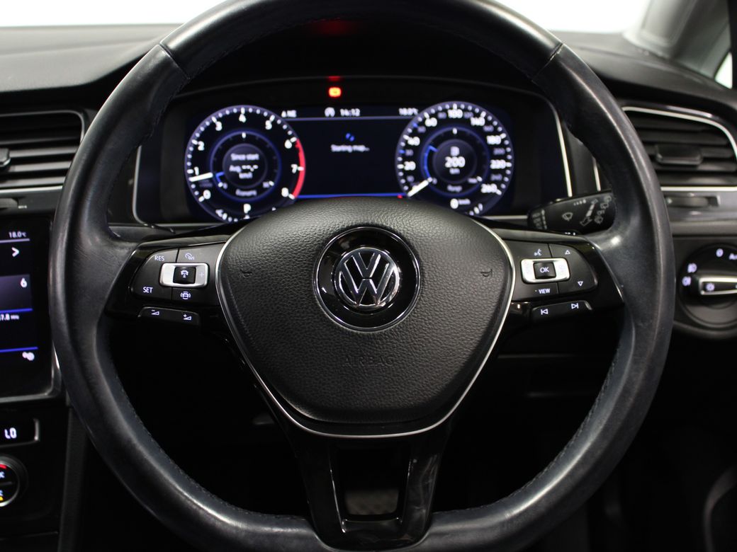 2019 Volkswagen Golf