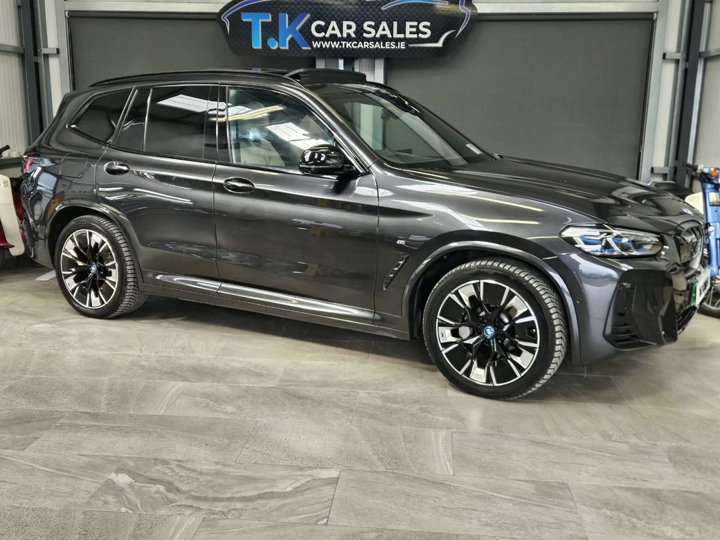 2022 BMW iX3