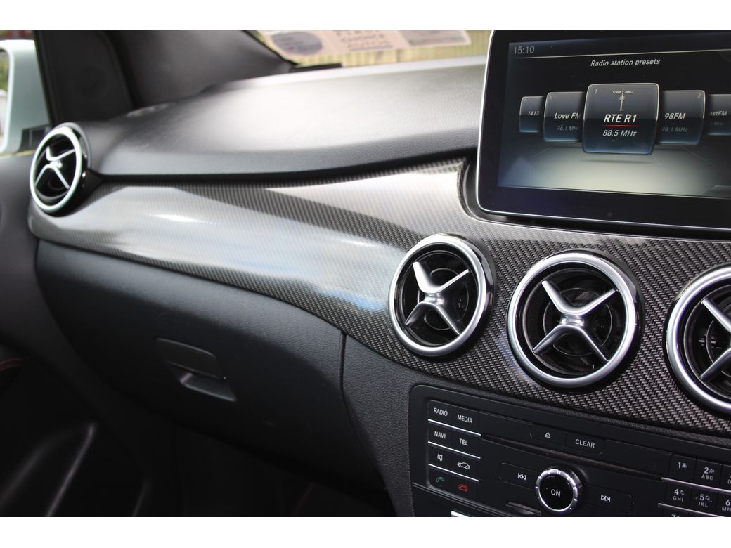 2015 Mercedes-Benz B 180