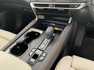 2024 Lexus RX450h+