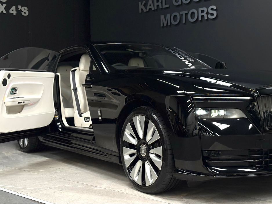 2024 Rolls-Royce Phantom