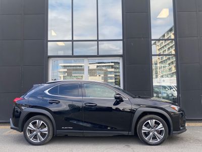 2021 Lexus UX 300e