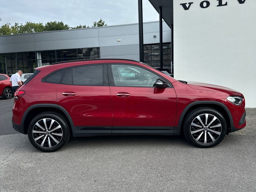 2023 Mercedes-Benz GLA Class