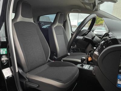 2016 Volkswagen up!