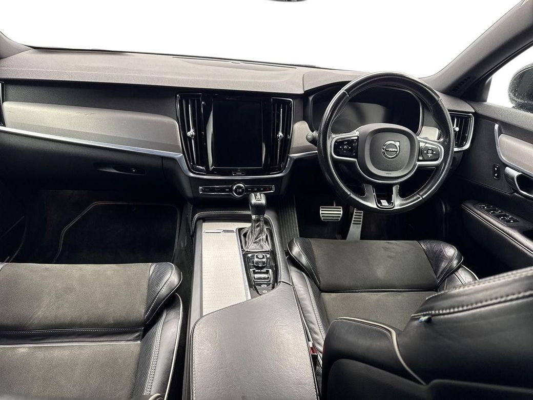 2018 Volvo S90