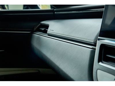 2023 Lexus ES 300h