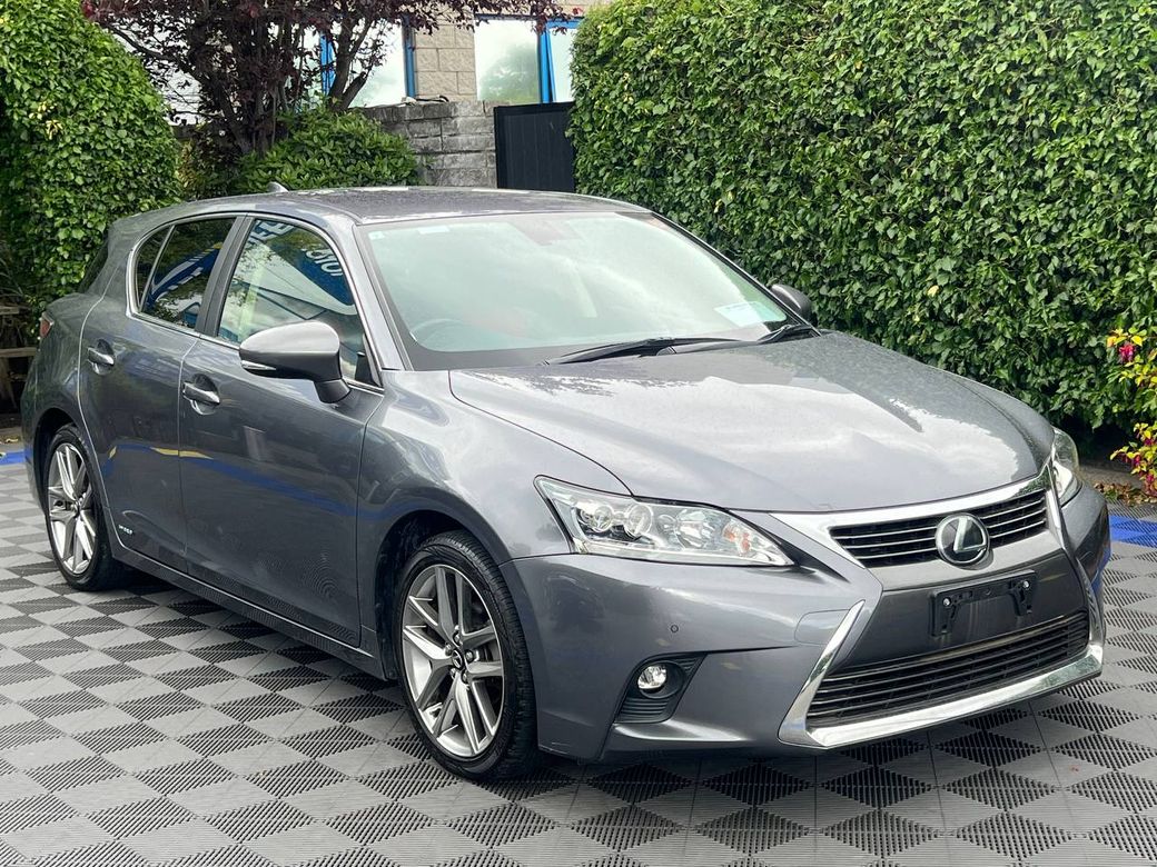 2017 Lexus CT 200h