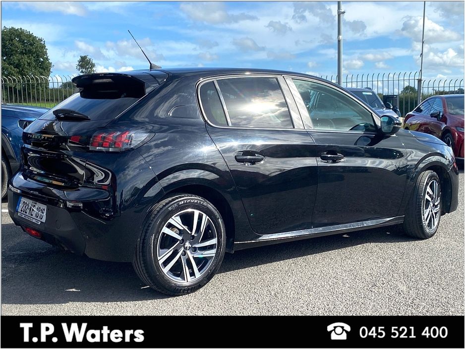 2023 Peugeot 208