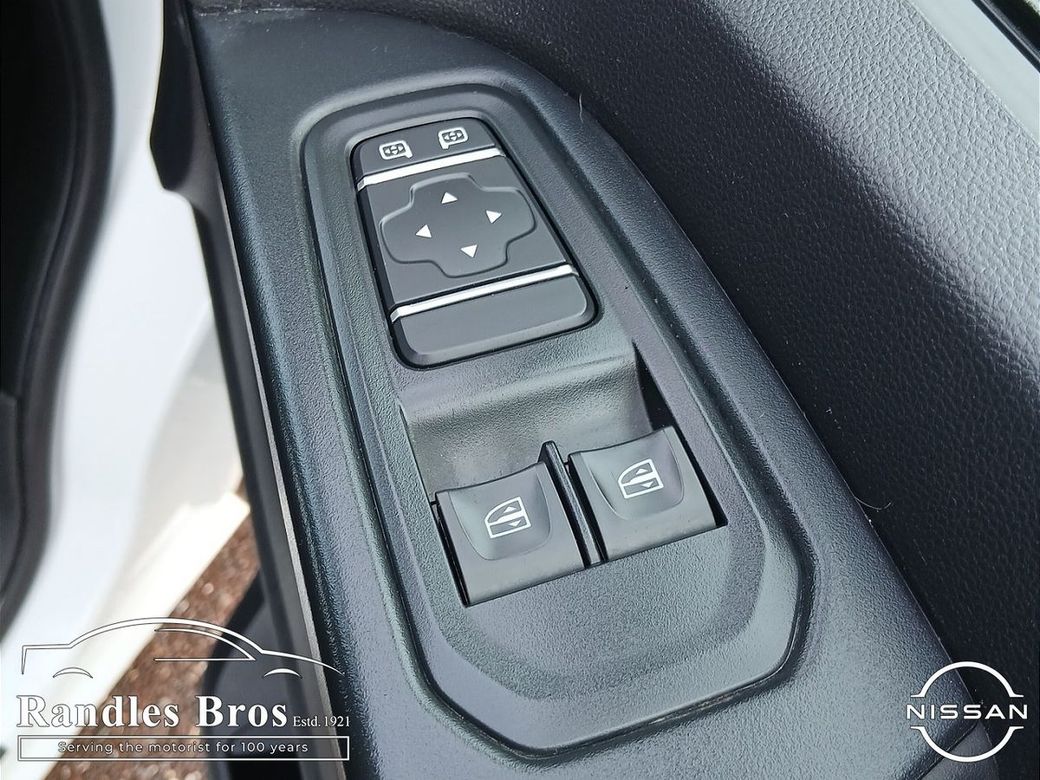 2024 Nissan Primastar