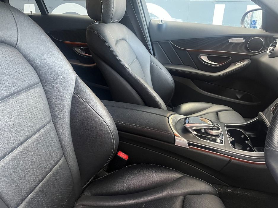 2017 Mercedes-Benz C Class
