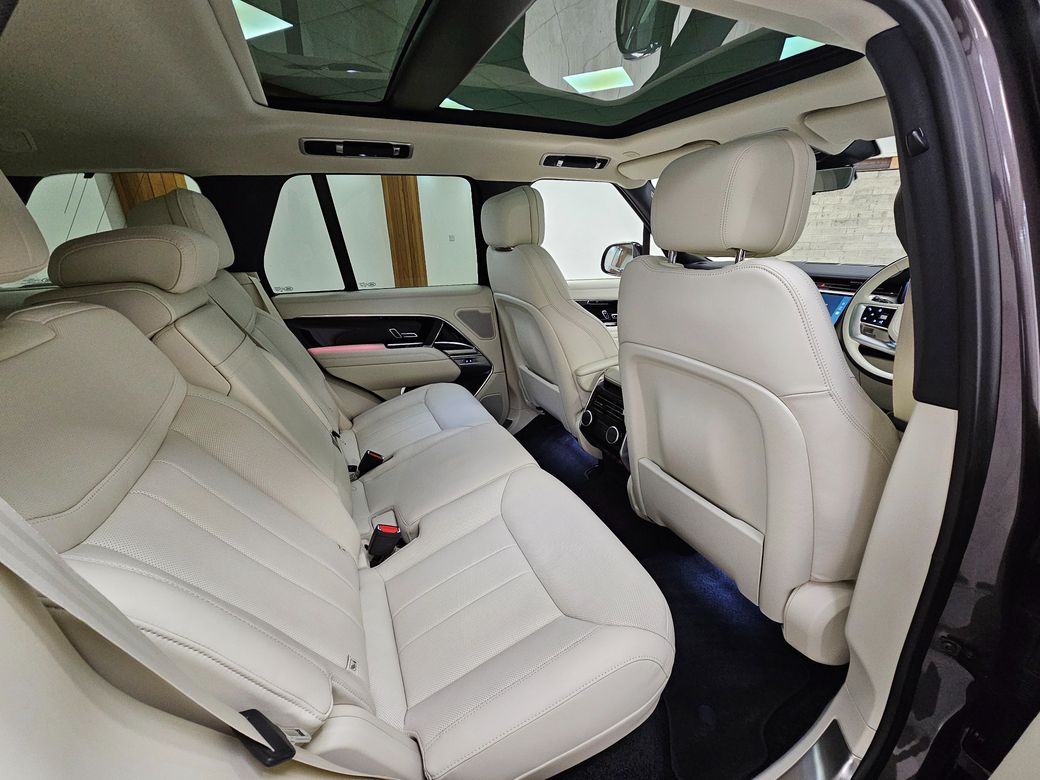 2025 Land Rover Range Rover