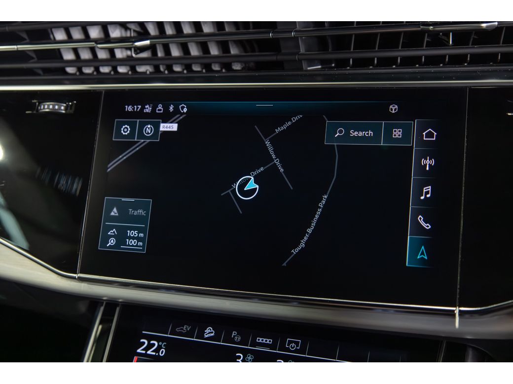 2021 Audi Q8