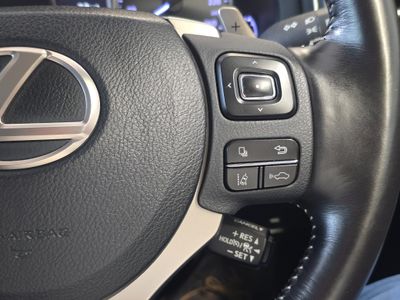 2019 Lexus IS 300h