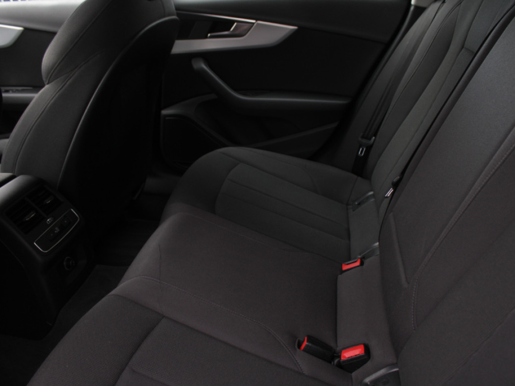 2016 Audi A4