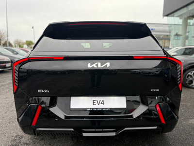 2027 Kia EV4