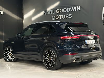 2022 Porsche Cayenne
